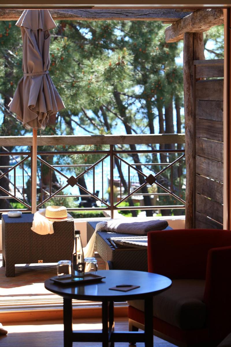 Grand Hôtel De Cala Rossa & Spa Nucca