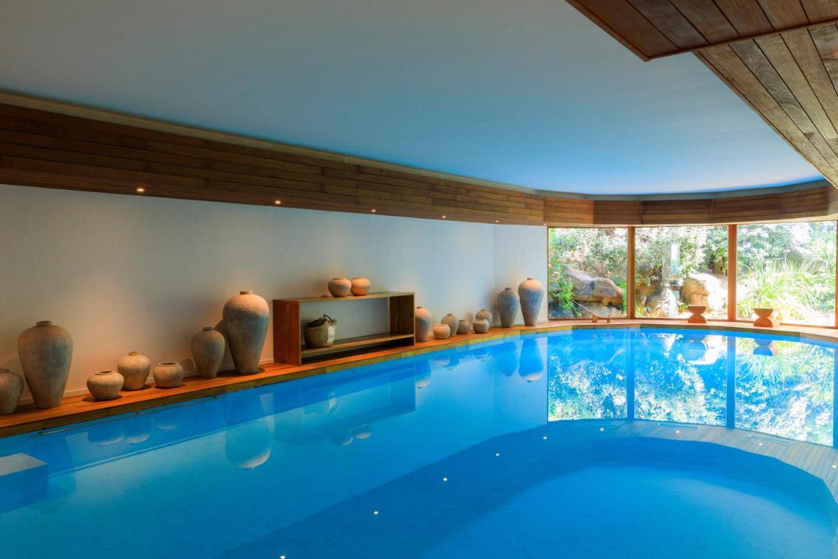 Grand Hôtel De Cala Rossa & Spa Nucca