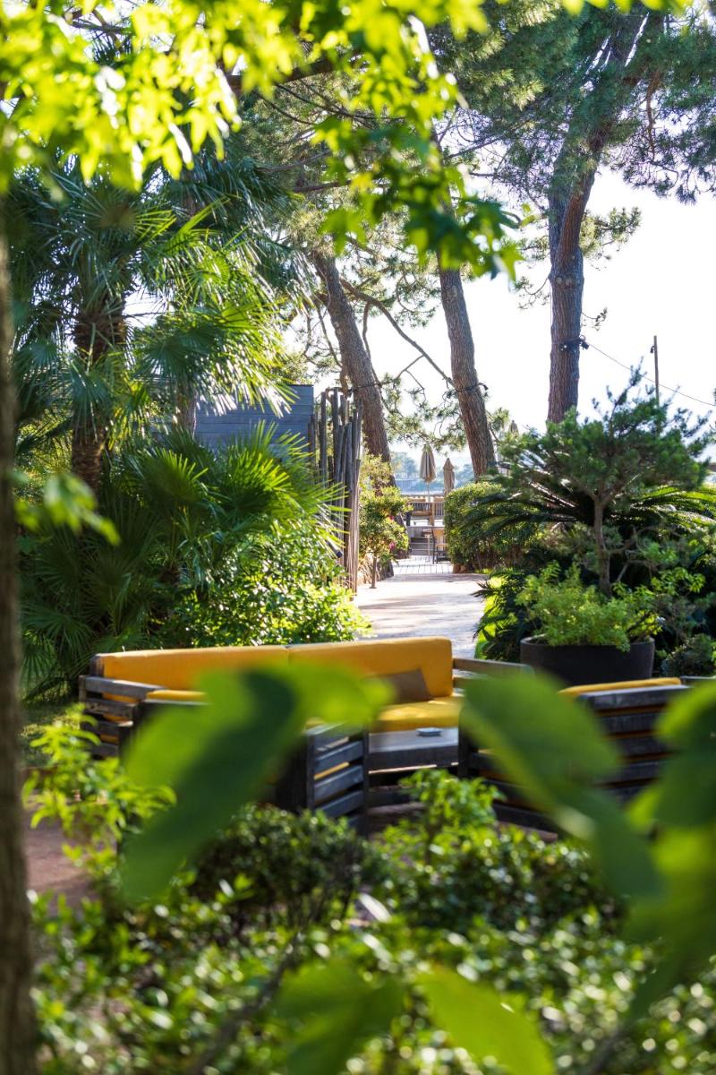 Grand Hôtel De Cala Rossa & Spa Nucca