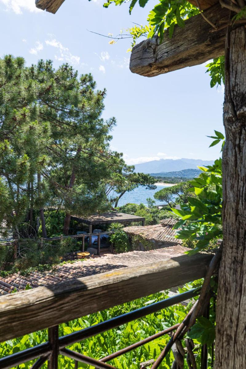 Grand Hôtel De Cala Rossa & Spa Nucca