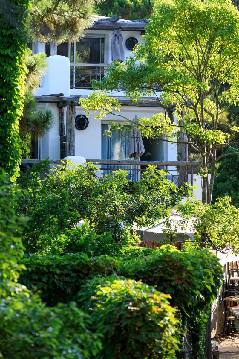 Grand Hôtel De Cala Rossa & Spa Nucca