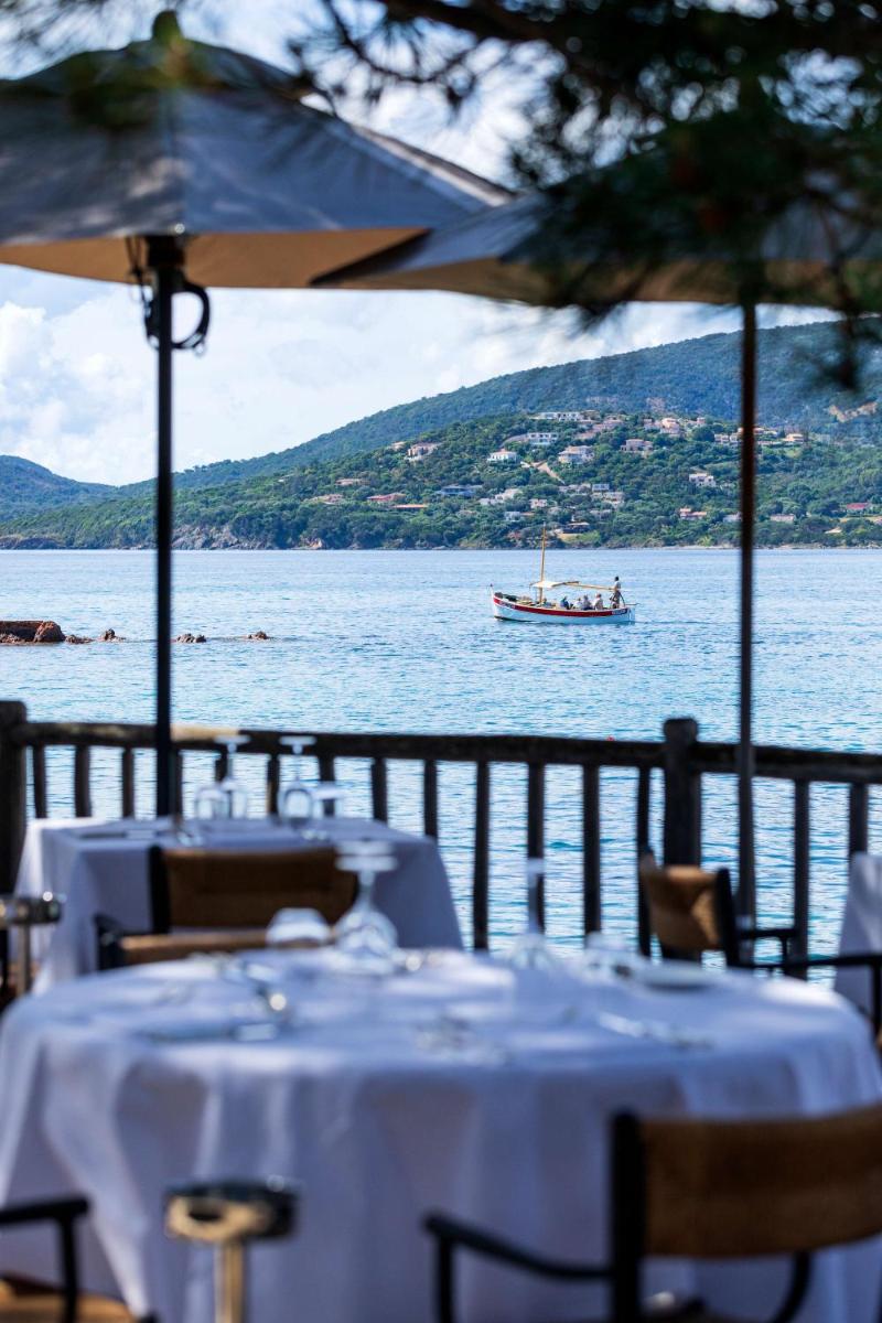 Grand Hôtel De Cala Rossa & Spa Nucca