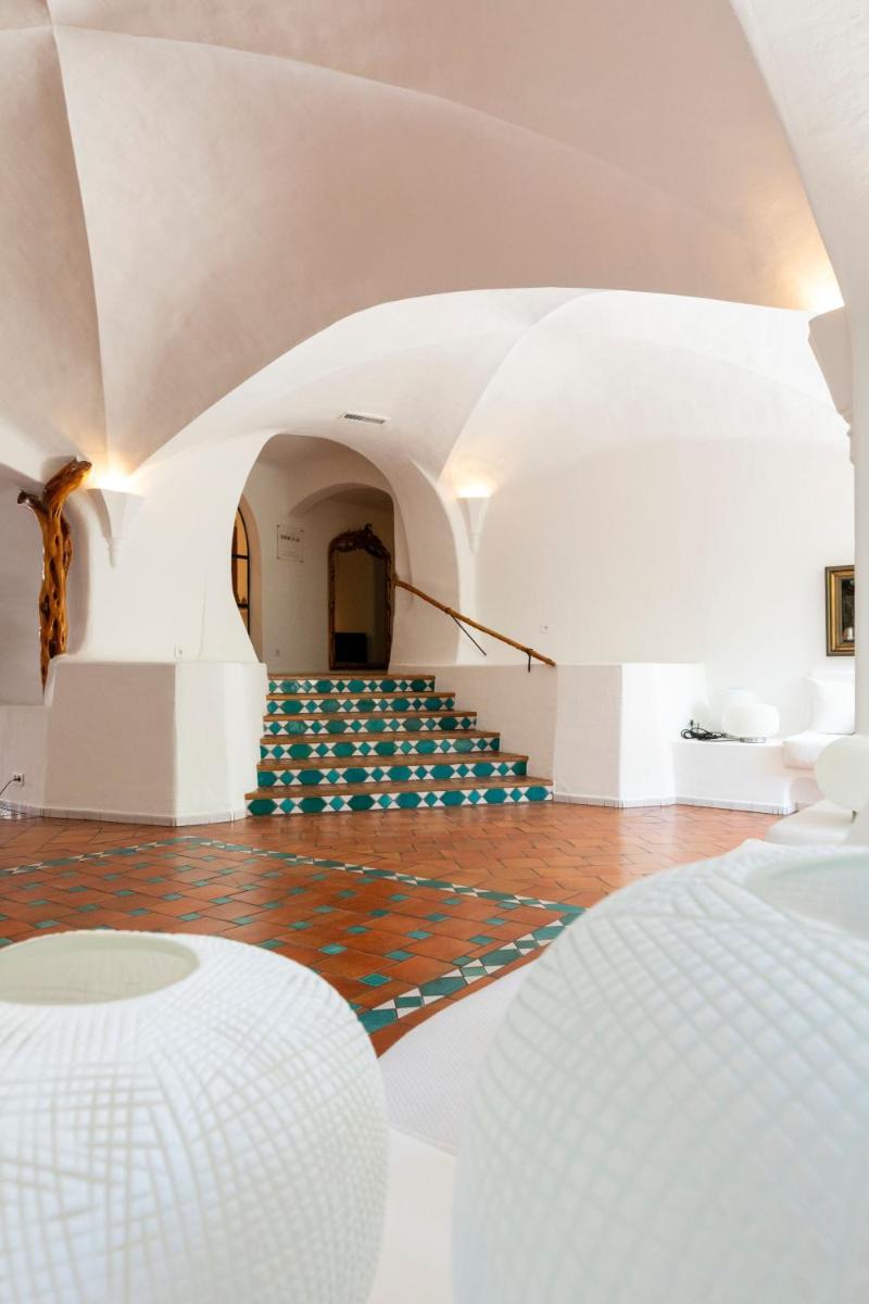 Grand Hôtel De Cala Rossa & Spa Nucca