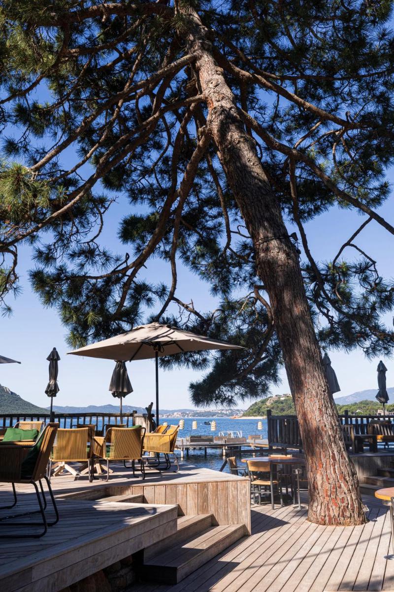 Grand Hôtel De Cala Rossa & Spa Nucca