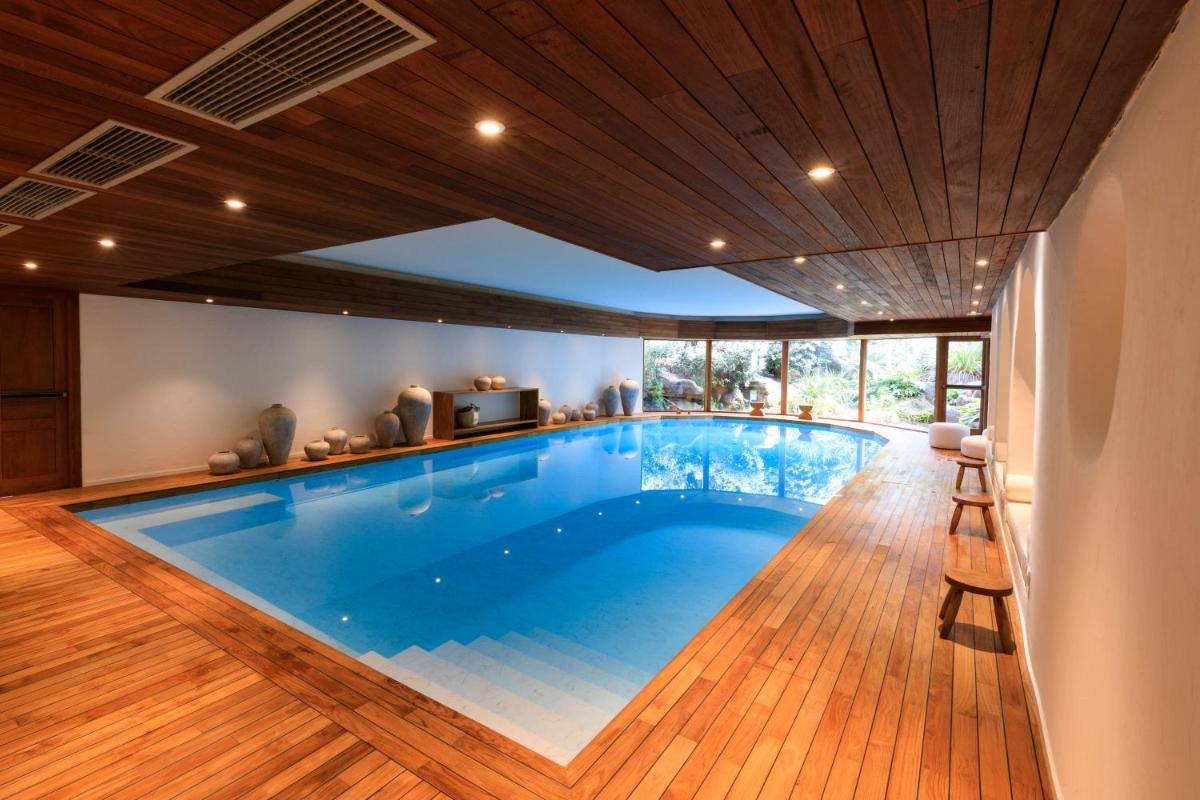 Grand Hôtel De Cala Rossa & Spa Nucca