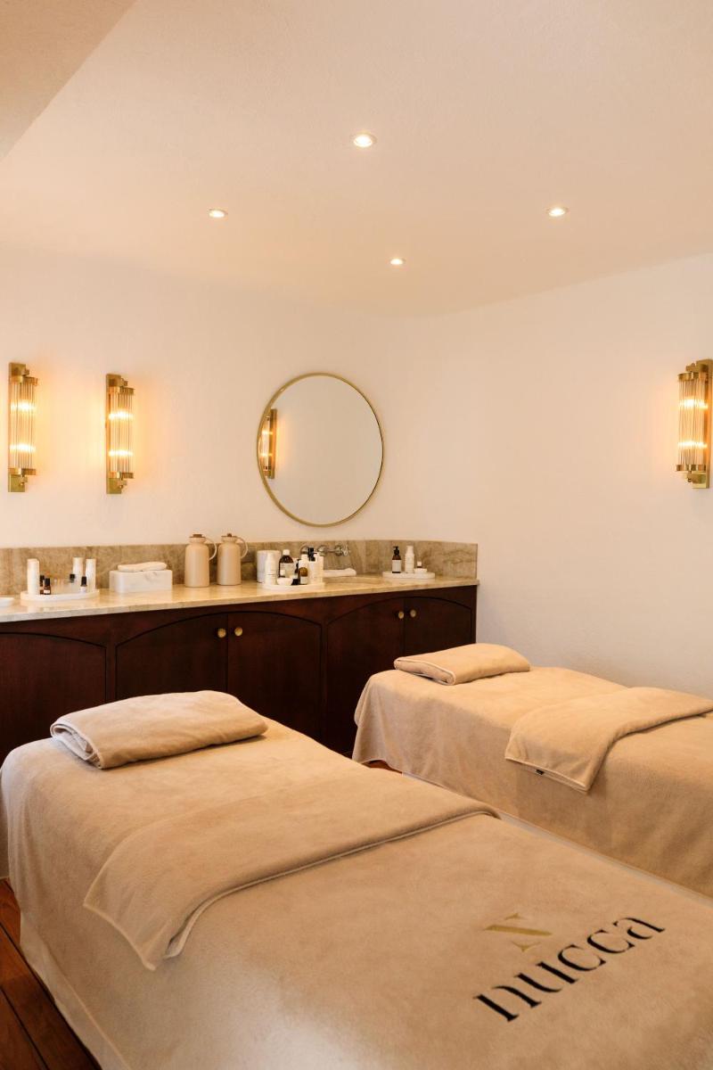 Grand Hôtel De Cala Rossa & Spa Nucca