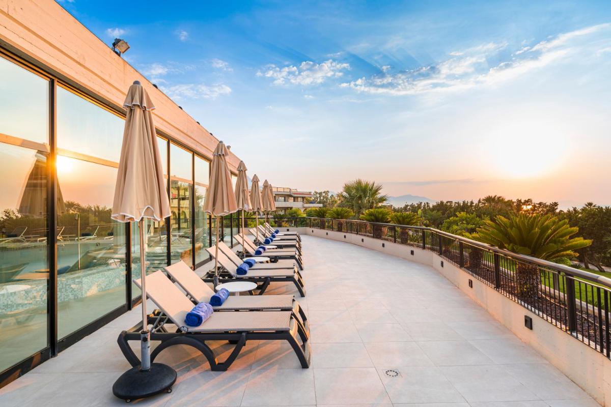 The Signature Level at Grand Palladium Sicilia Resort & Spa