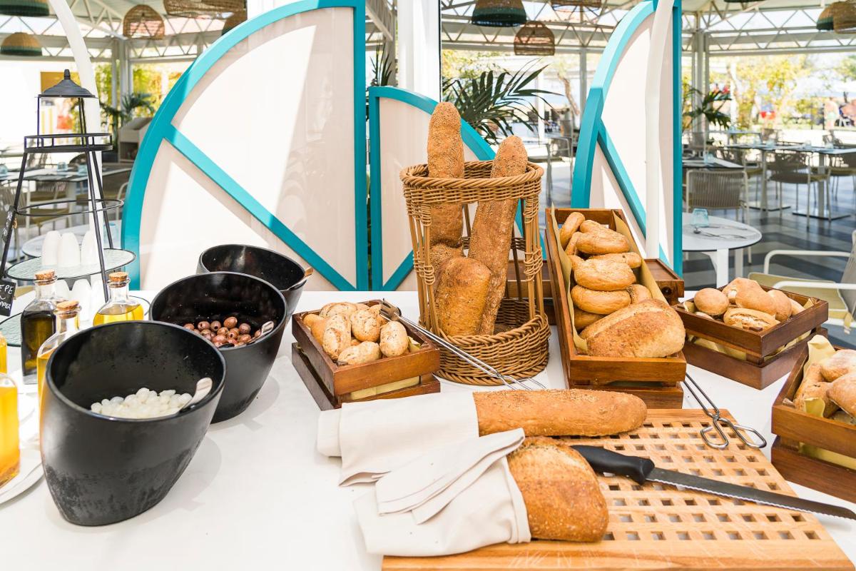 Grand Palladium Sicilia Resort & Spa