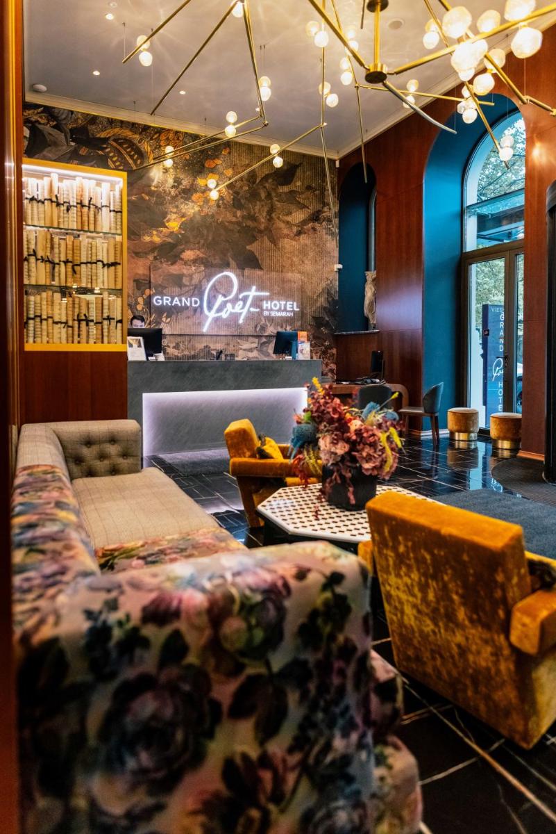 Grand Poet Hotel and SPA by Semarah