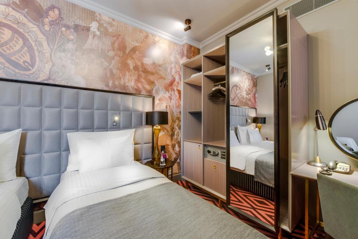 Grand Poet Hotel and SPA by Semarah