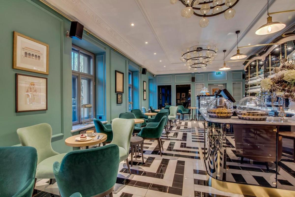 Grand Poet Hotel and SPA by Semarah