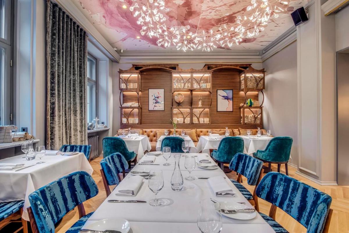 Grand Poet Hotel and SPA by Semarah