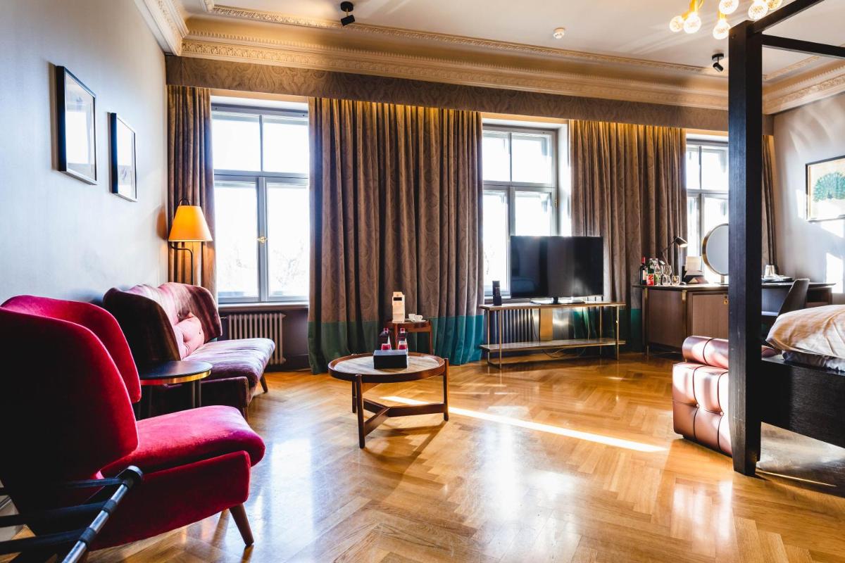 Grand Poet Hotel and SPA by Semarah