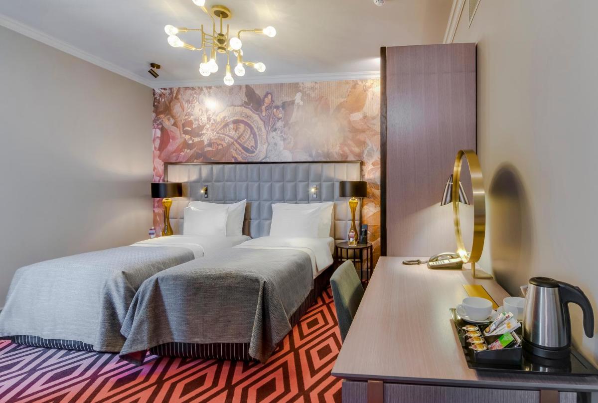 Grand Poet Hotel and SPA by Semarah