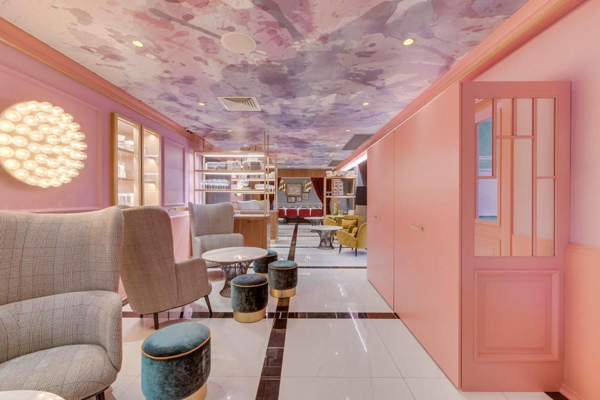 Grand Poet Hotel and SPA by Semarah