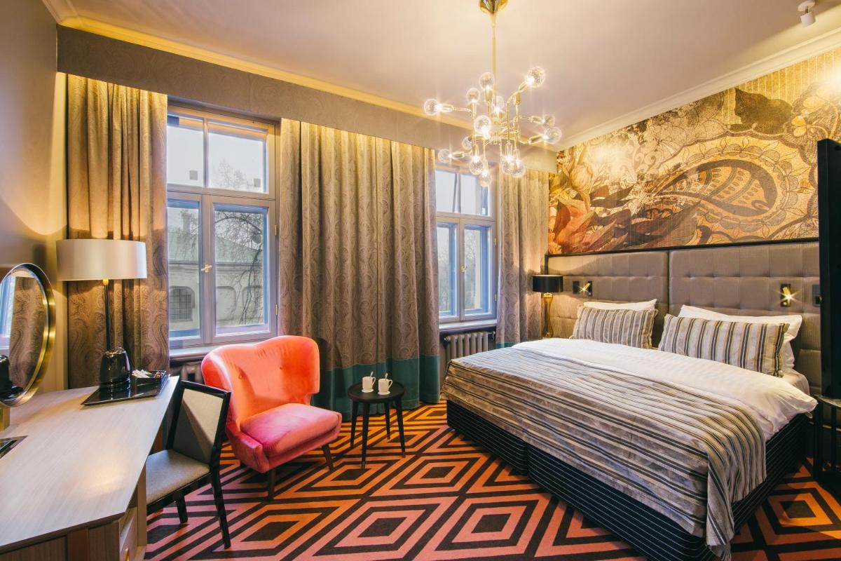 Grand Poet Hotel and SPA by Semarah