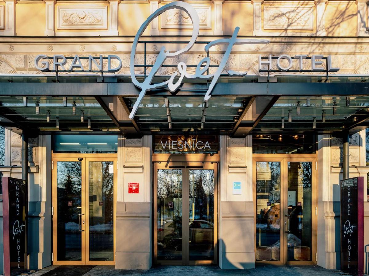 Grand Poet Hotel and SPA by Semarah