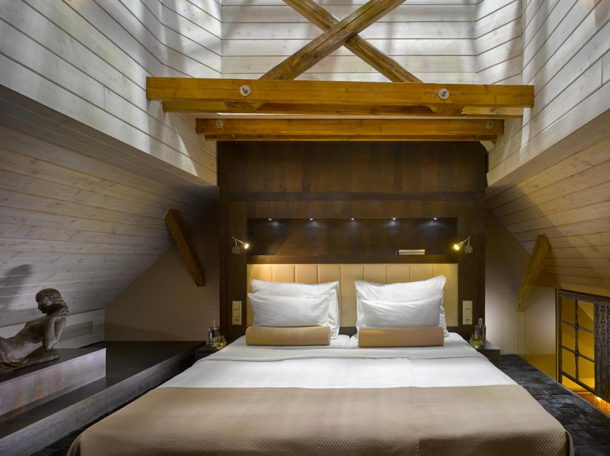 Grandezza Hotel Luxury Palace