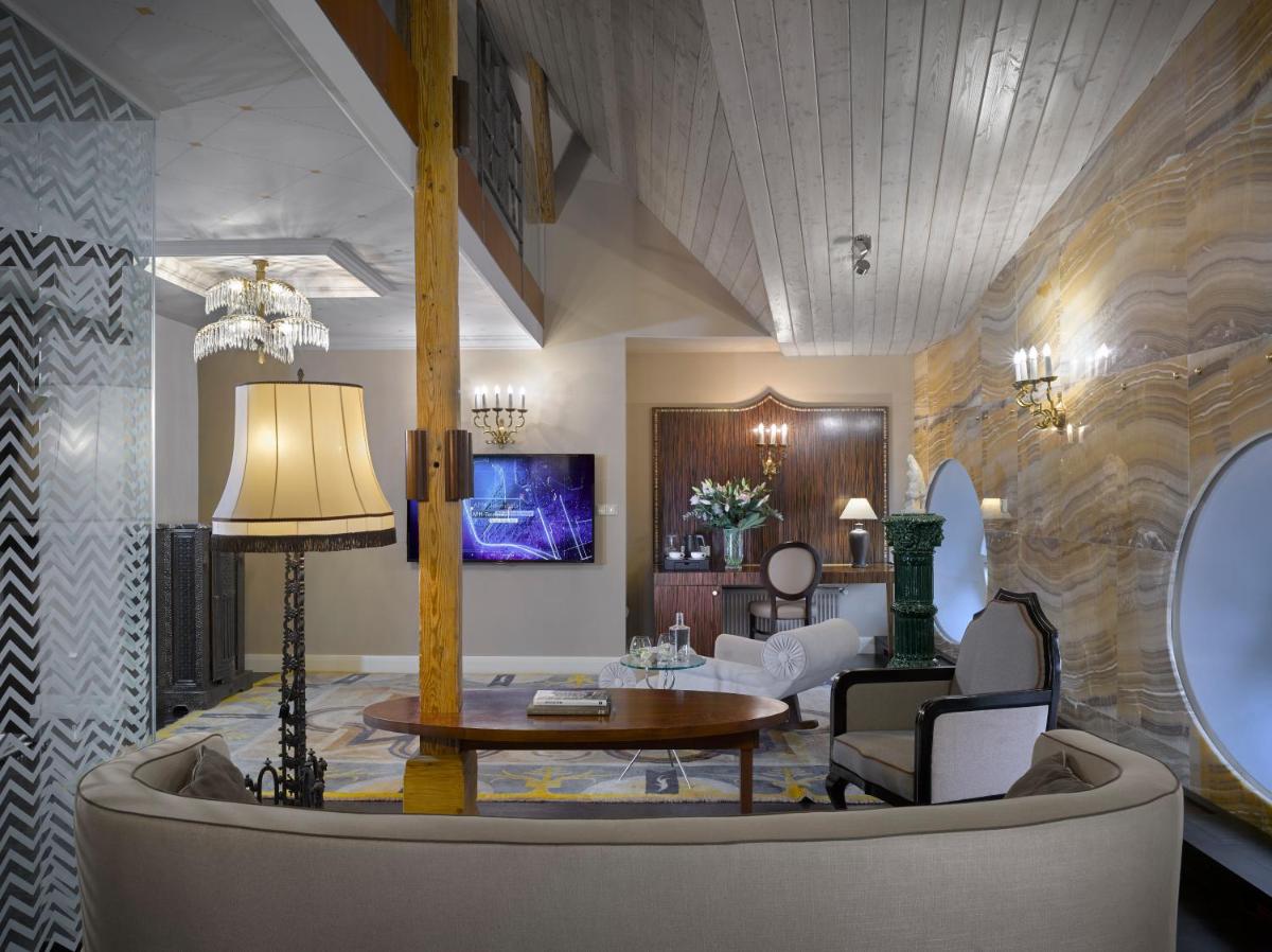 Grandezza Hotel Luxury Palace