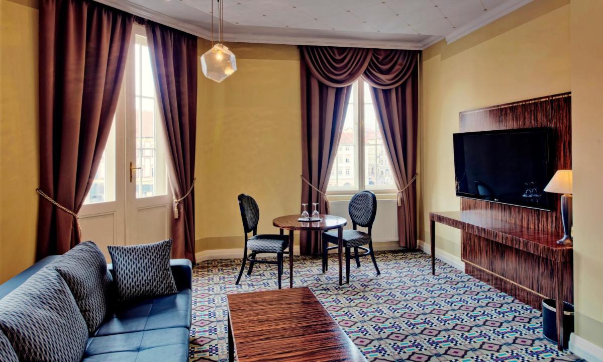 Grandezza Hotel Luxury Palace