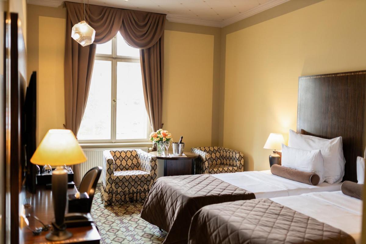 Grandezza Hotel Luxury Palace