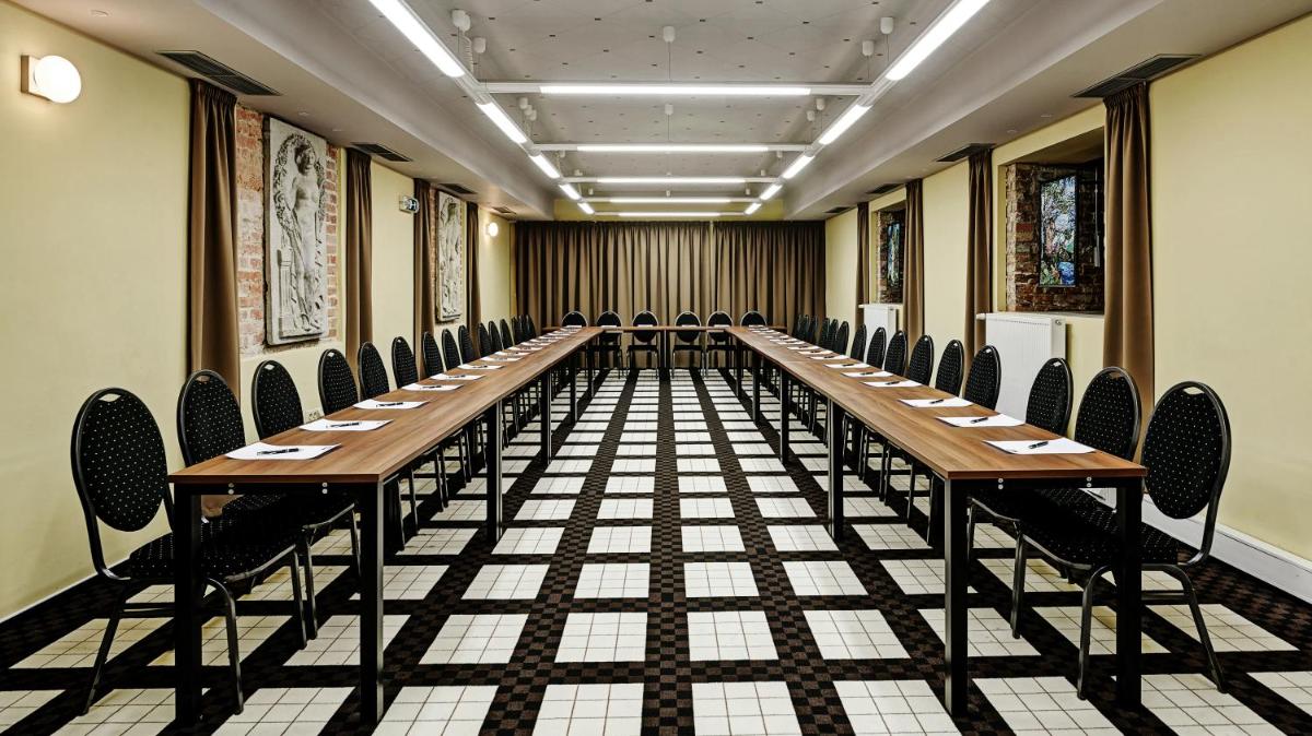 Grandezza Hotel Luxury Palace