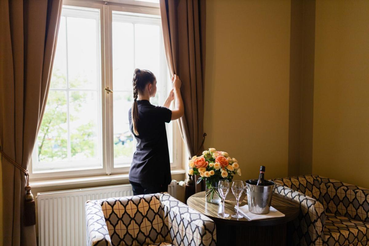 Grandezza Hotel Luxury Palace