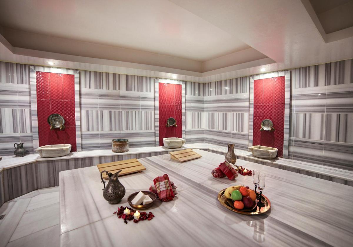 Great Fortune Hotel & Spa