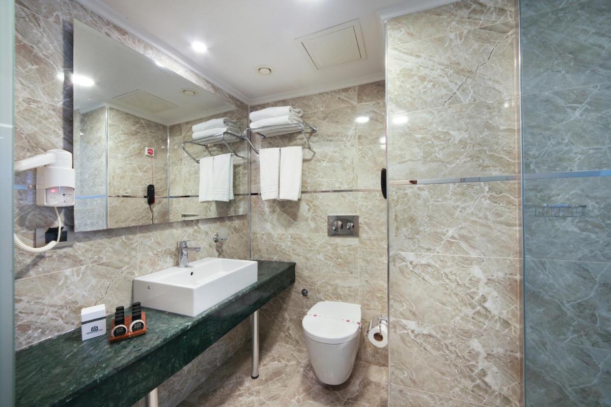 Great Fortune Hotel
