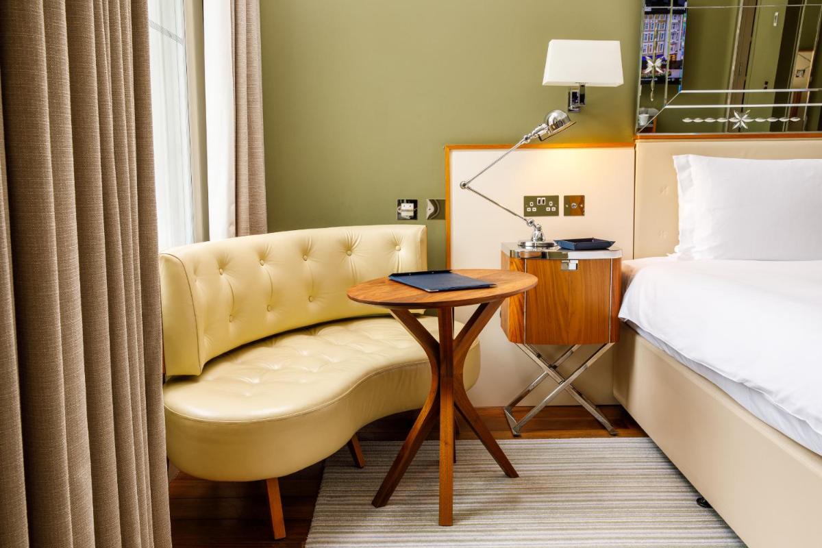 Kaya Great Northern Hotel, London