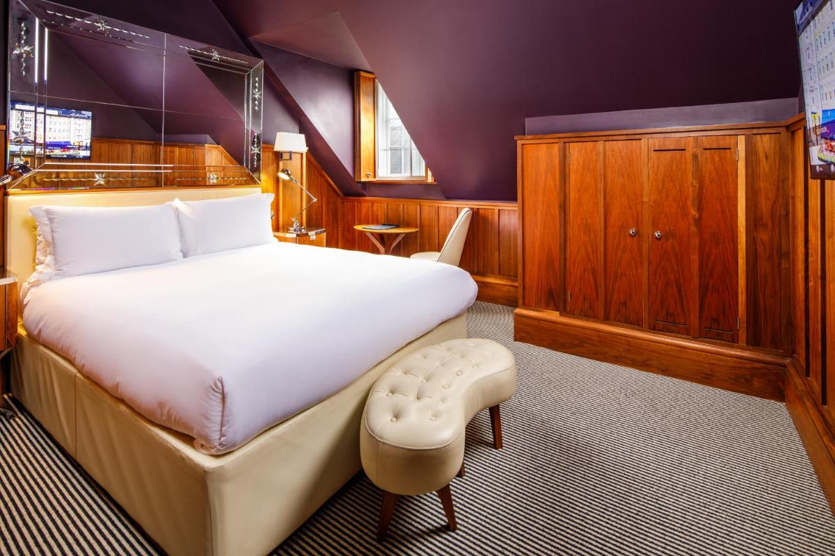 Kaya Great Northern Hotel, London