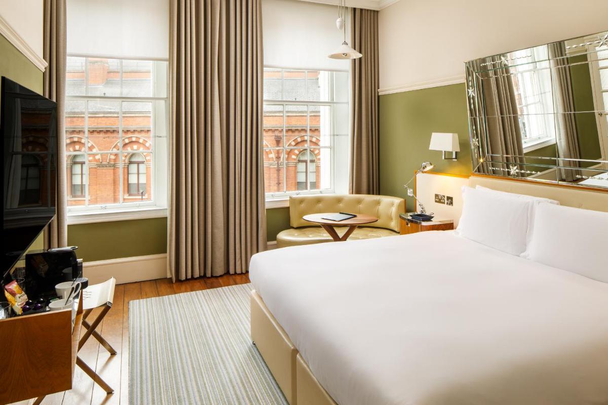 Kaya Great Northern Hotel, London