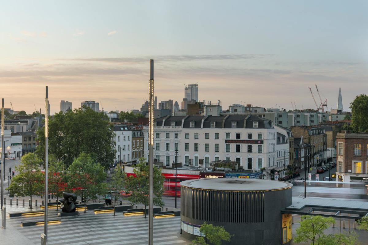 Kaya Great Northern Hotel, London