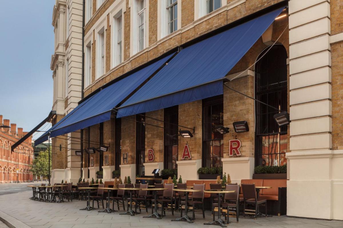 Kaya Great Northern Hotel, London