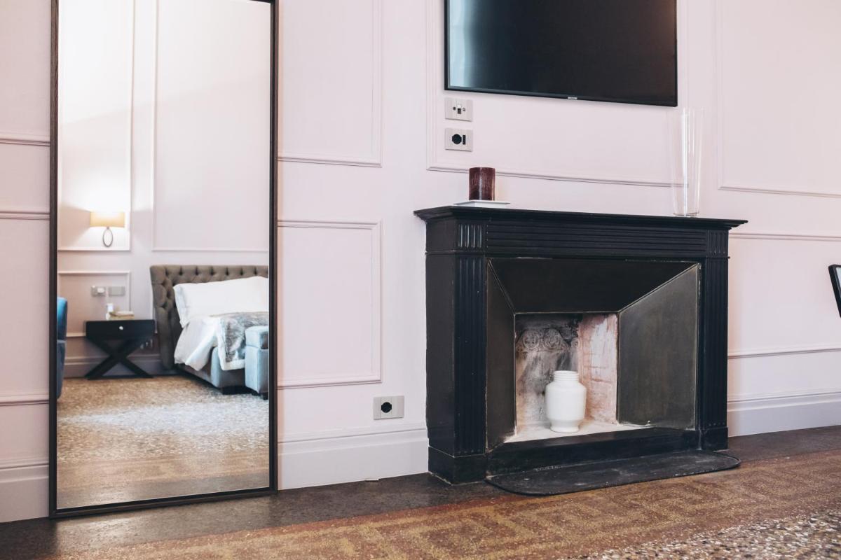 Gregorini Bingham Art Luxury Suites