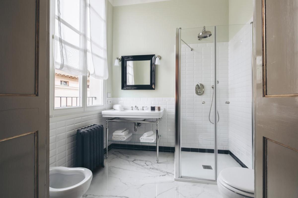 Gregorini Bingham Art Luxury Suites