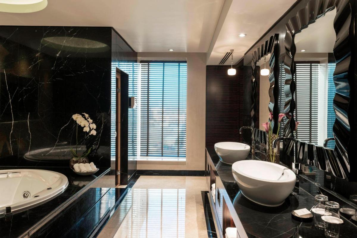 Grosvenor House, a Luxury Collection Hotel, Dubai