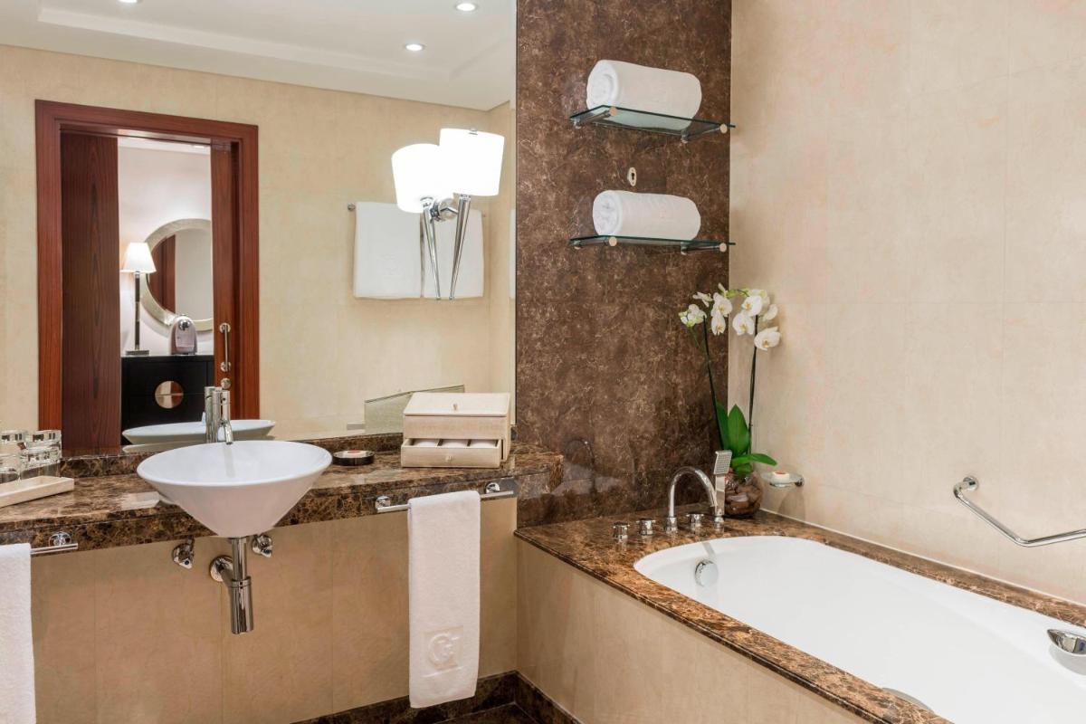 Grosvenor House, a Luxury Collection Hotel, Dubai