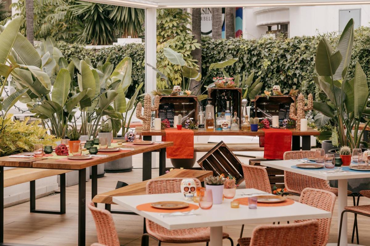 Hard Rock Hotel Marbella - Puerto Banús