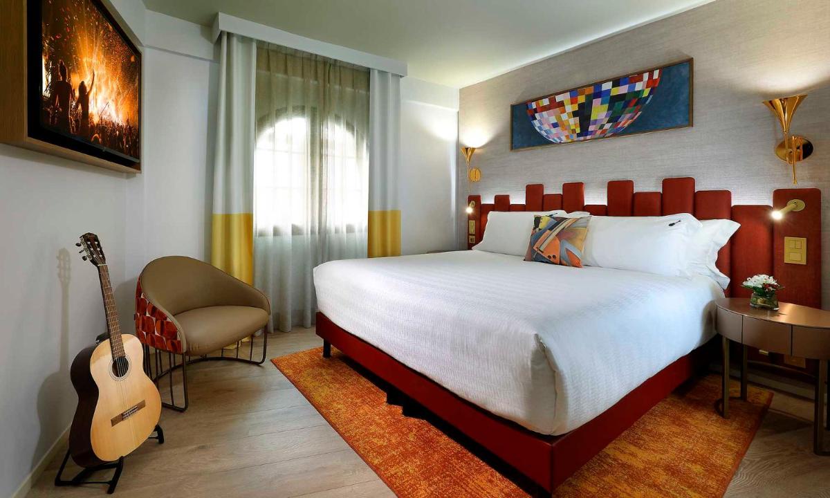 Hard Rock Hotel Marbella - Puerto Banús