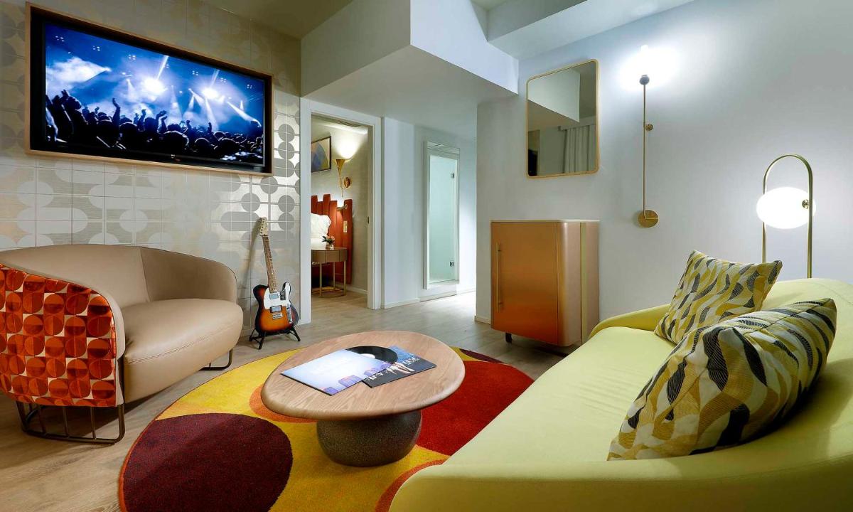 Hard Rock Hotel Marbella - Puerto Banús