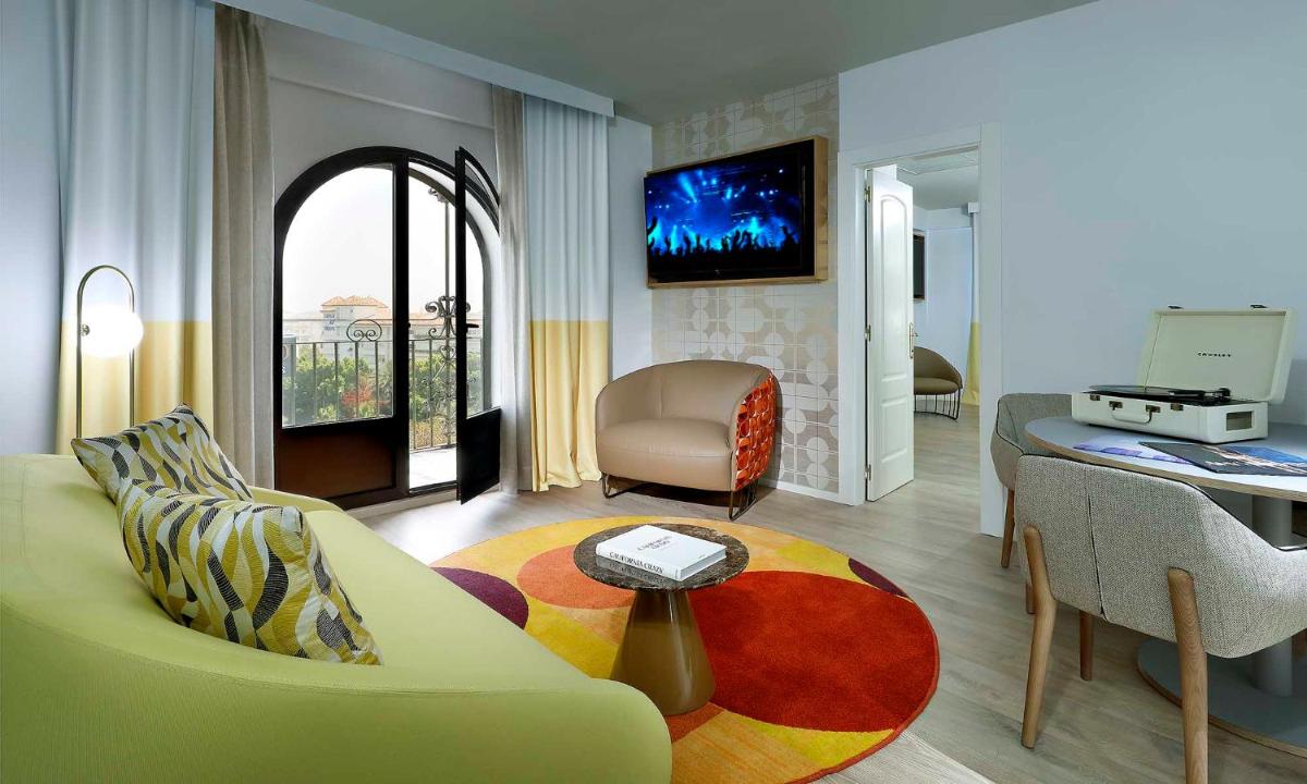 Hard Rock Hotel Marbella - Puerto Banús