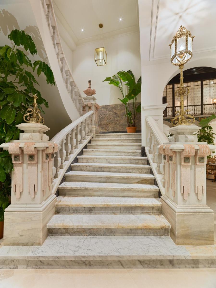 H10 Palacio Colomera