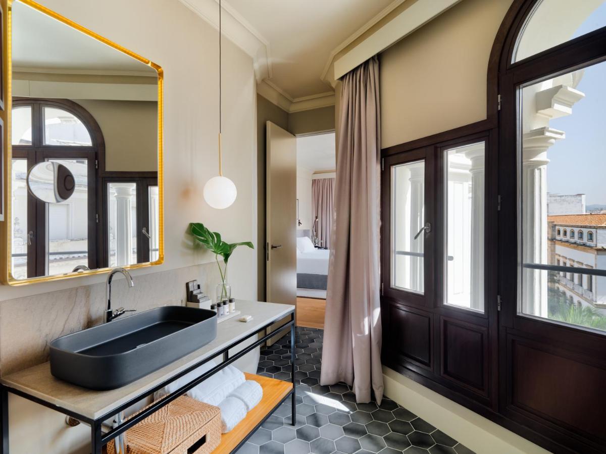 H10 Palacio Colomera