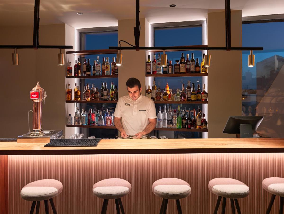 H10 Palacio Colomera