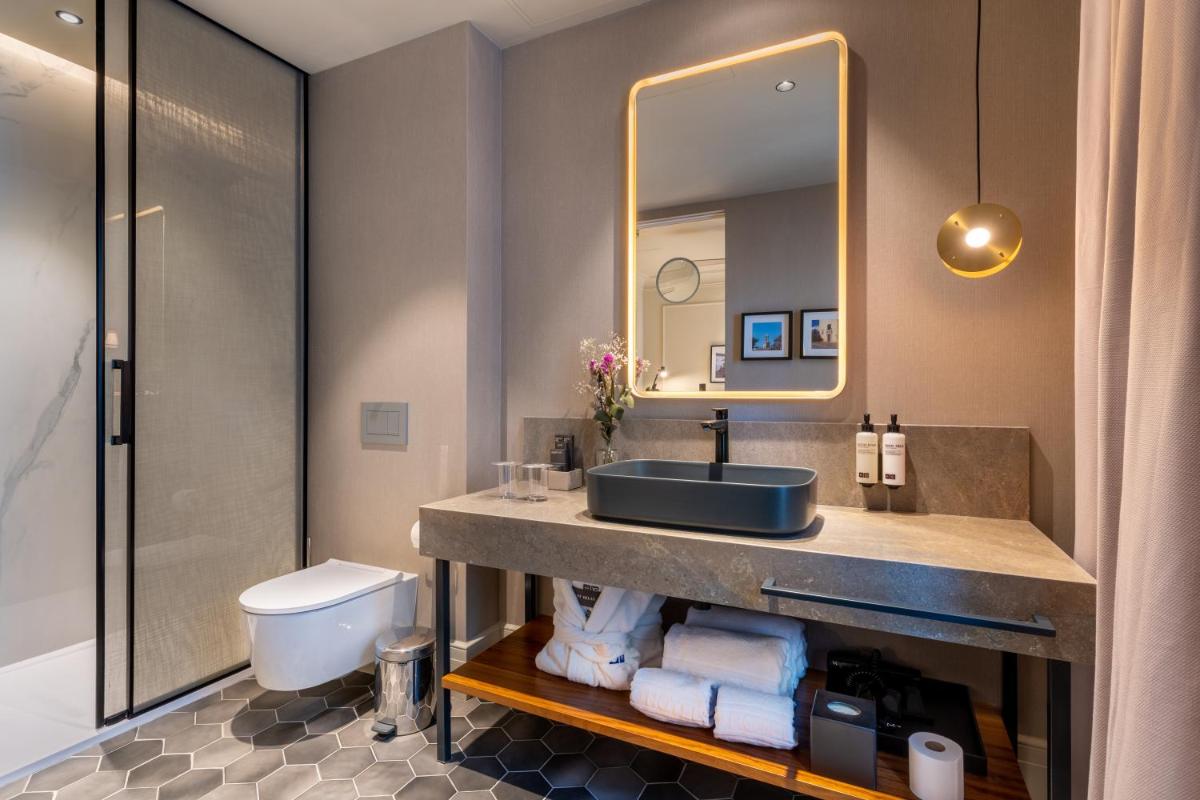 H10 Palacio Colomera