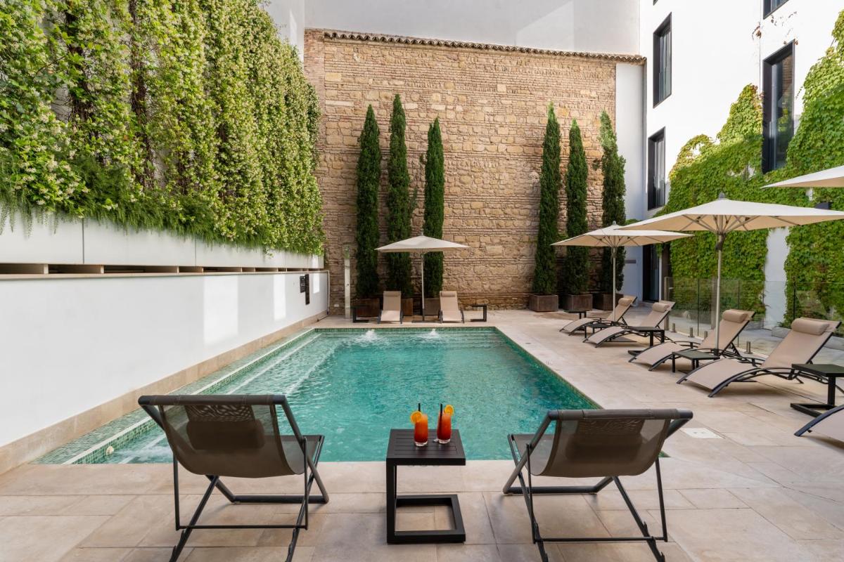 H10 Palacio Colomera