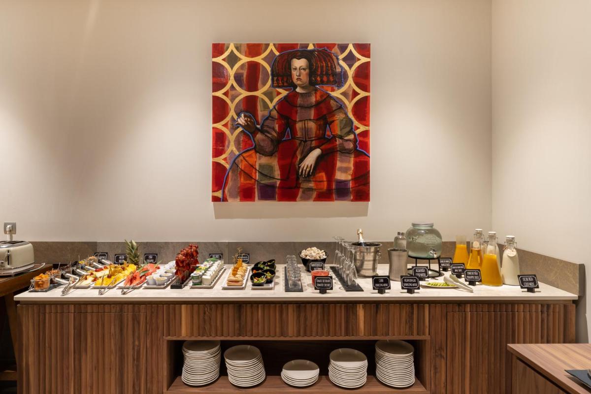 H10 Palacio Colomera