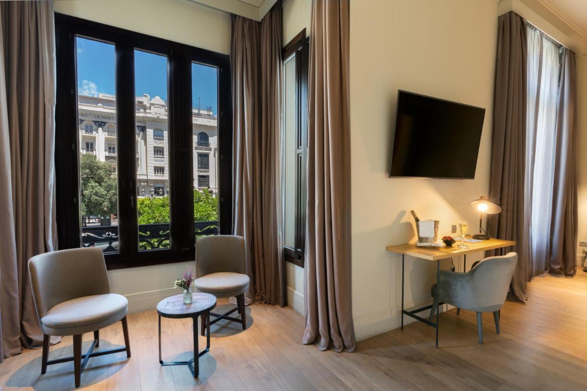 H10 Palacio Colomera