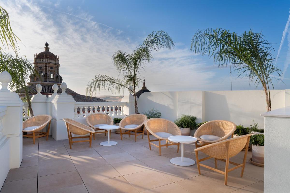 H10 Palacio Colomera